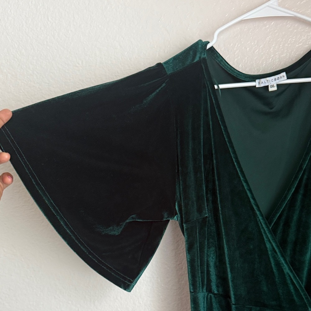 Baltic Born Deep emerald Green Maxi Dress witchy whimsy goth 1X - Picture 6 of 16